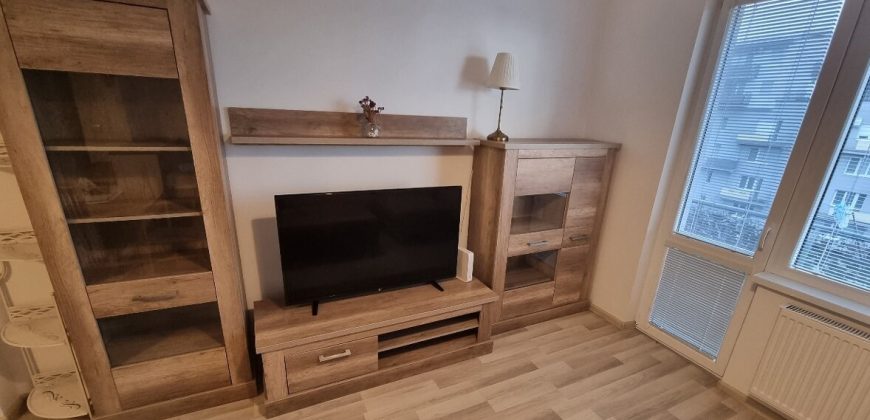 Prenájom v Bratislave – Moderný 2,5 izbový byt na Priemyselnej ulici na Nivách