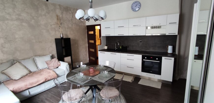 Designový 2 izb. pri Dulovom námestí -Turčianska (komplet zariadený)