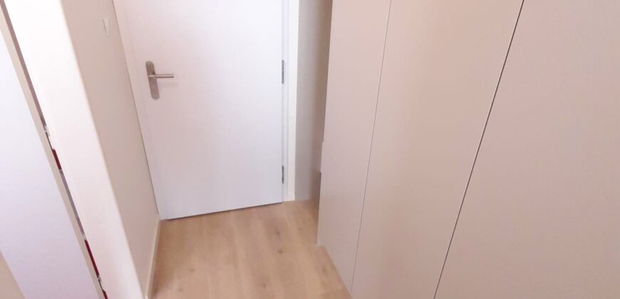 Prenájom zar. garsónky po rek. na Bajkalskej, Ružinov