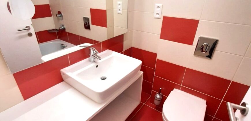 Prenájom zar. garsónky po rek. na Bajkalskej, Ružinov