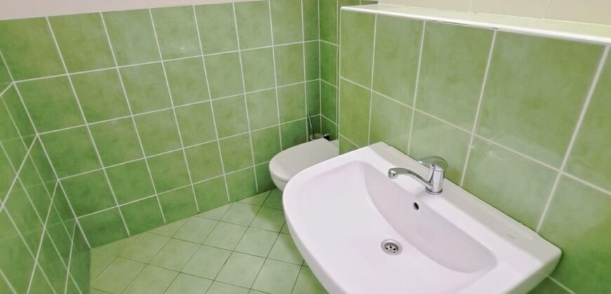 Prenájom dvojkancelárie (52 m2) v Hoteli Bratislava, Seberíniho ul.