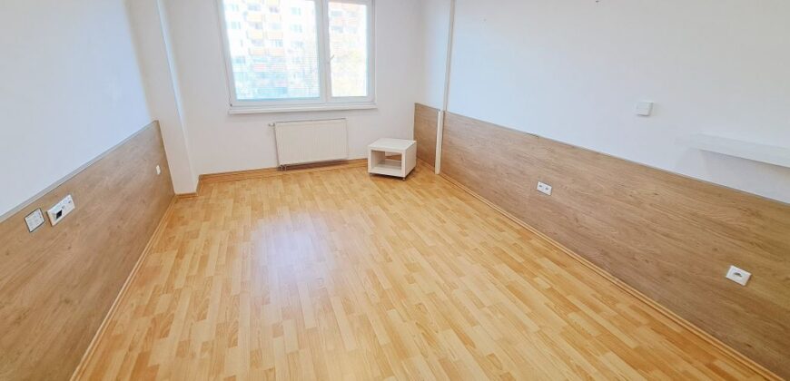 Prenájom kancelárie (23 m2), Seberíniho ul., Ružinov
