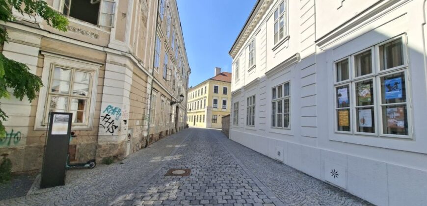 Prenájom 4i nezar. bytu na Konvetnej ul. v Starom Meste